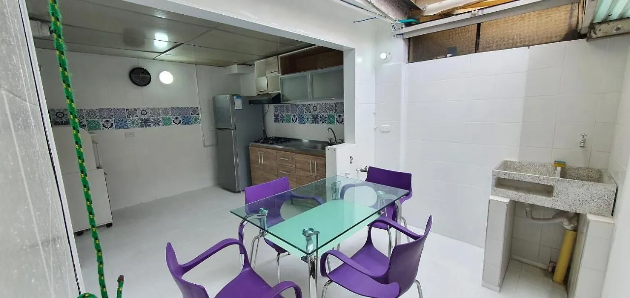 Portal Norte 170 Acogedoras Habitaciones Con Todos Los Servicios Bogotá 0*,