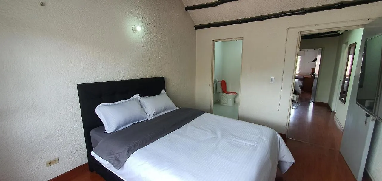 Portal Norte 170 Acogedoras Habitaciones Con Todos Los Servicioss kontakt
